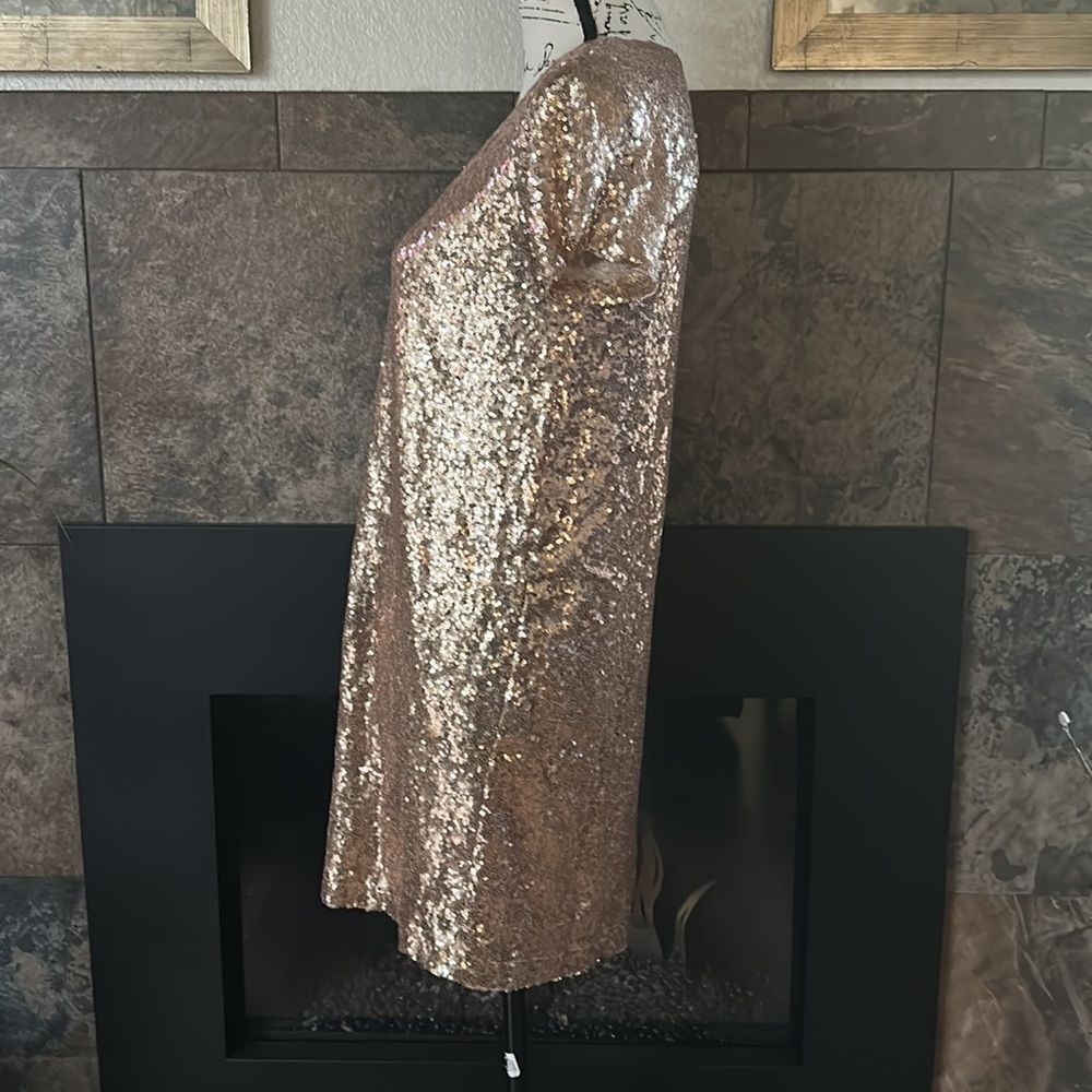 Lulus - Picture 2 of 6